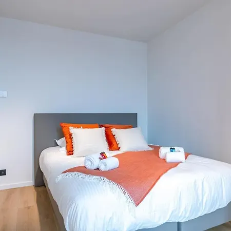 Huswell - Luxurious Penthouse With Beautiful Seaview *